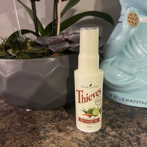Young Living Thieves Fruit and Veggie Spray